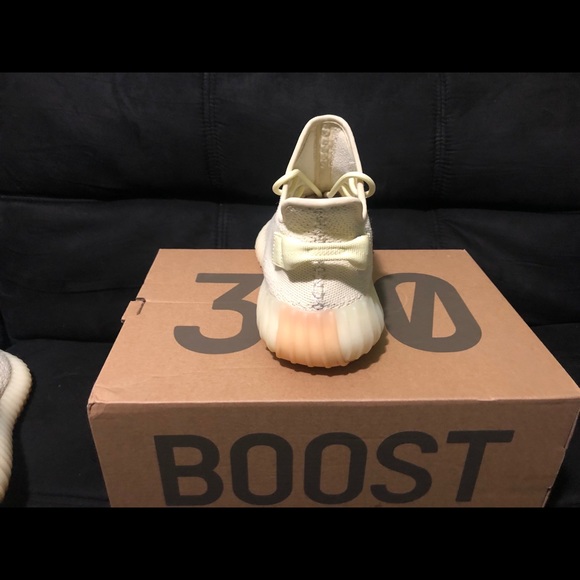 Authentic adidas Yeezy Boost 350 V2 ‘Butter’ - Picture 9 of 15
